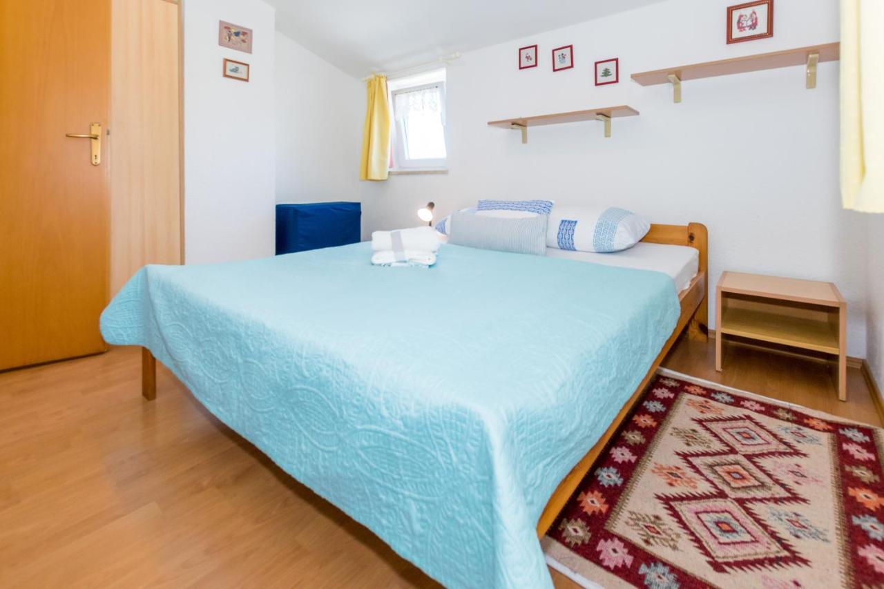 Cozy Apartments Emina Near The Sea Premantura Εξωτερικό φωτογραφία